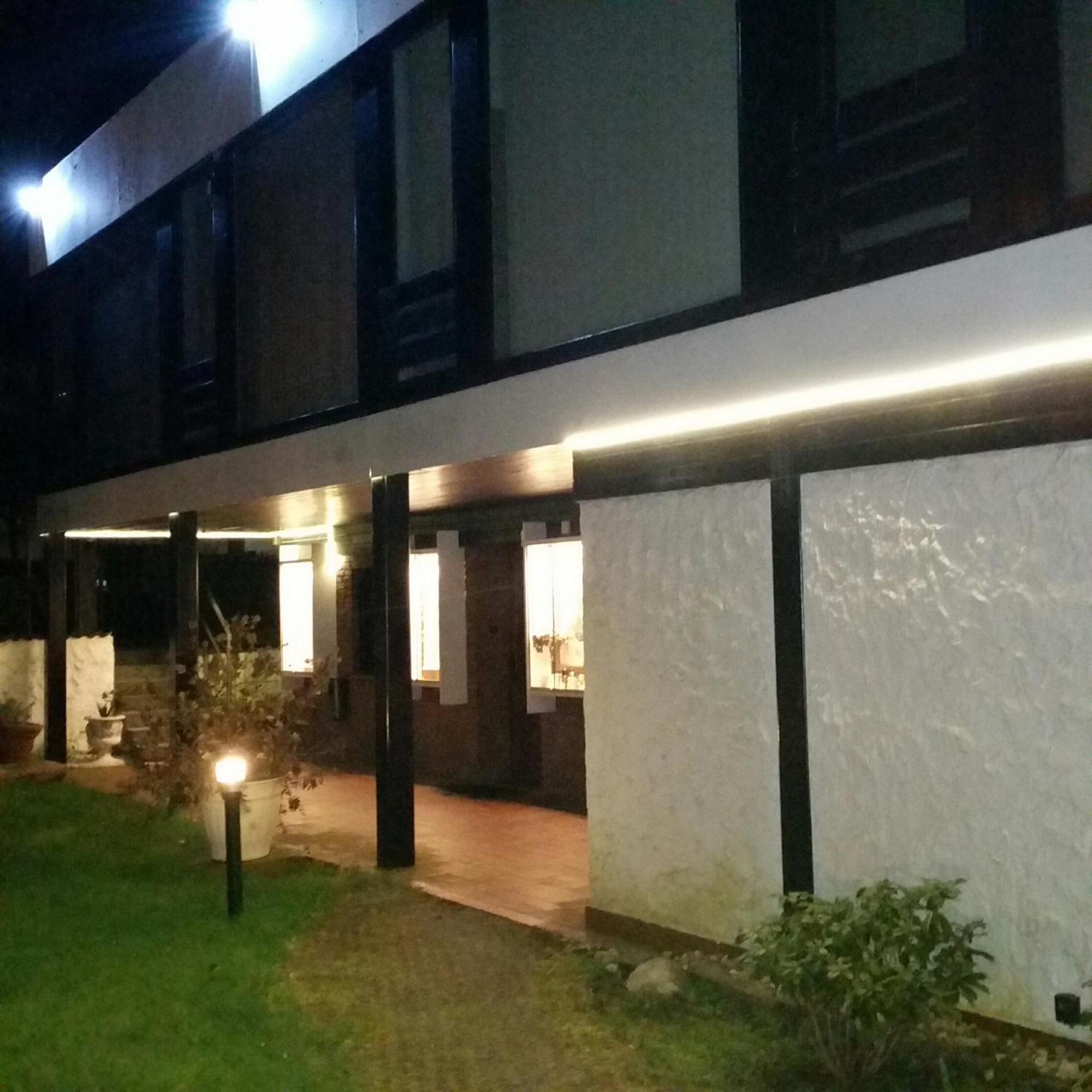 Am Hallenbad Hotel Garni Ratingen Exterior photo